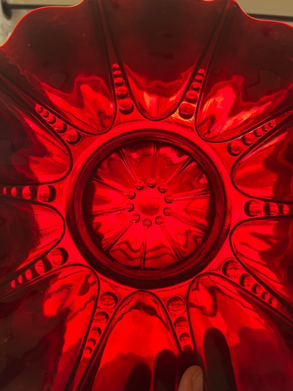 VINTAGE ANCHOR HOCKING OYSTER AND PEARL RUBY RED 13" RADIANCE PATTERN PLATTER